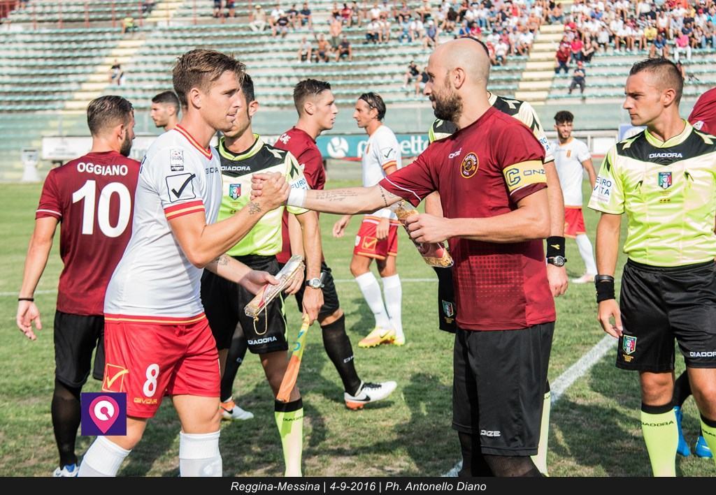 Reggina-Catania. Si gioca di pomeriggio