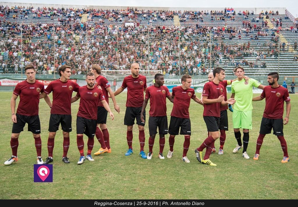 Reggina, il silenzio avvolge il momento più difficile. Zeman: ‘Tifosi, stateci vicino’