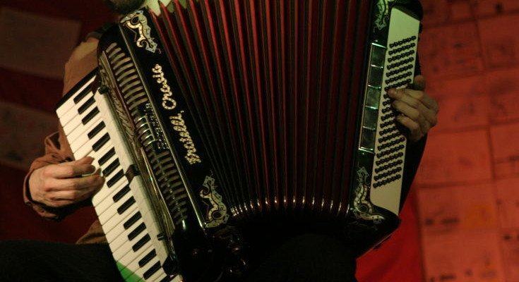 Su radio 3 quattro puntate dedicate alla Calabria greca