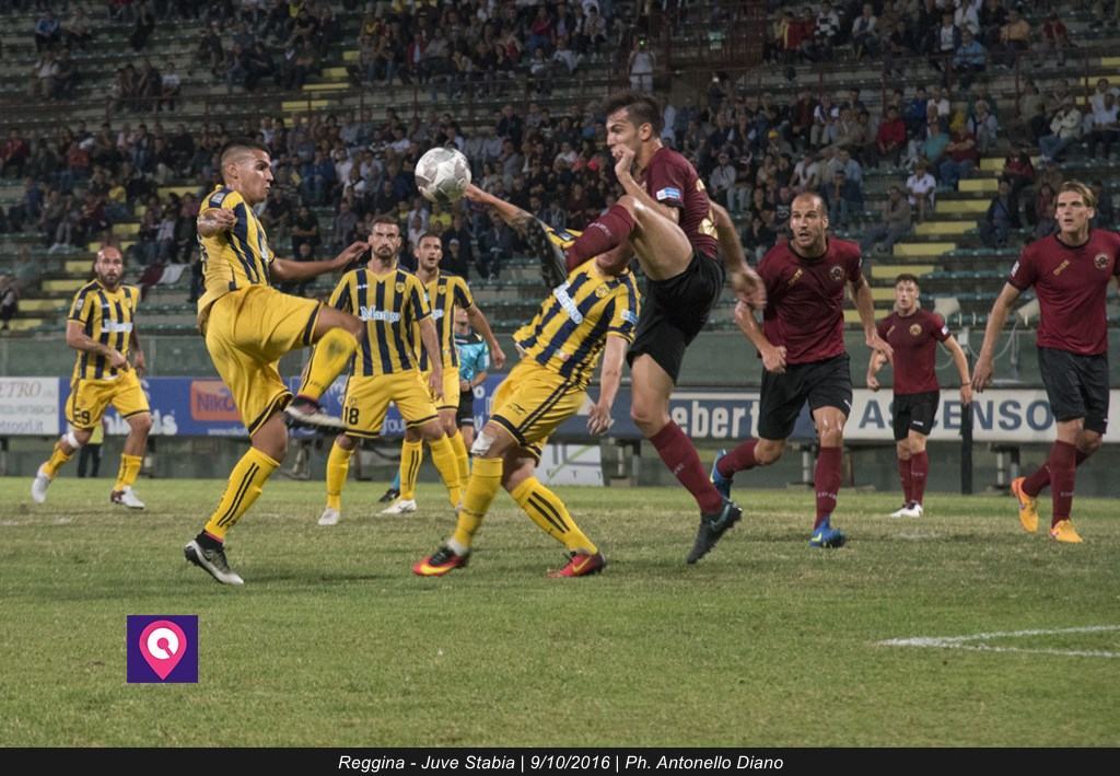 Reggina, è una beffa atroce. Show sul campo della Casertana, ma è solo pareggio (2-2)