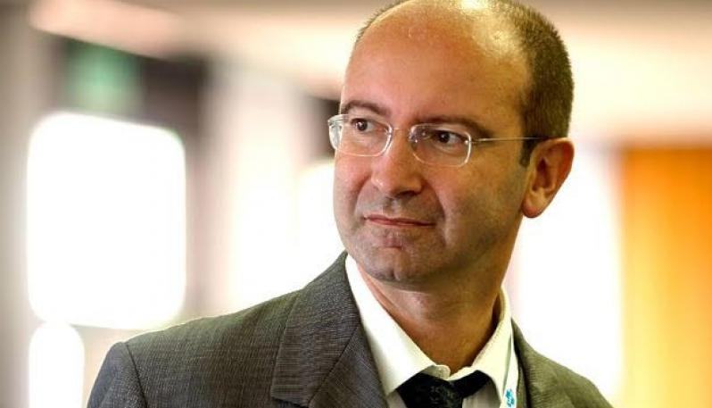 Medico calabrese introduce la “schiuma terapia”, novità rivoluzionaria