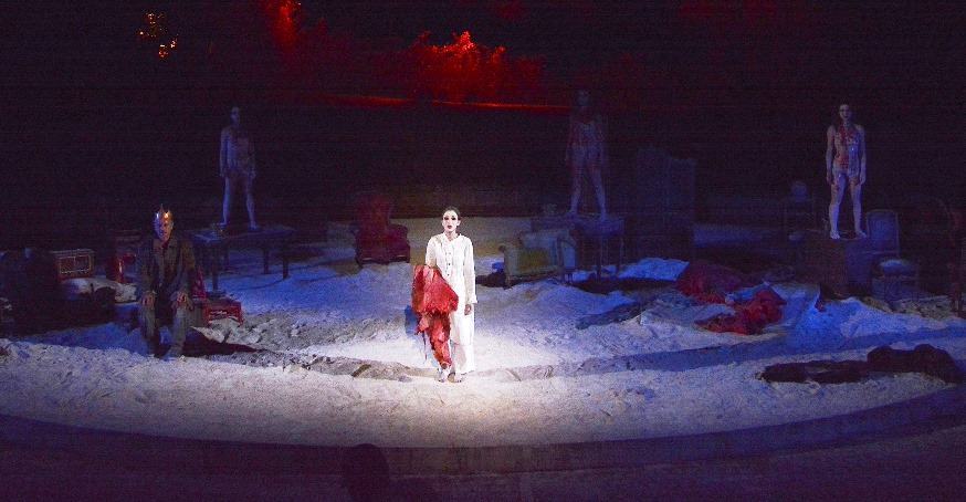 Grande attesa al Cilea di Reggio Calabria per la Fedra di Seneca nel pathos di una scena solenne e maestosa