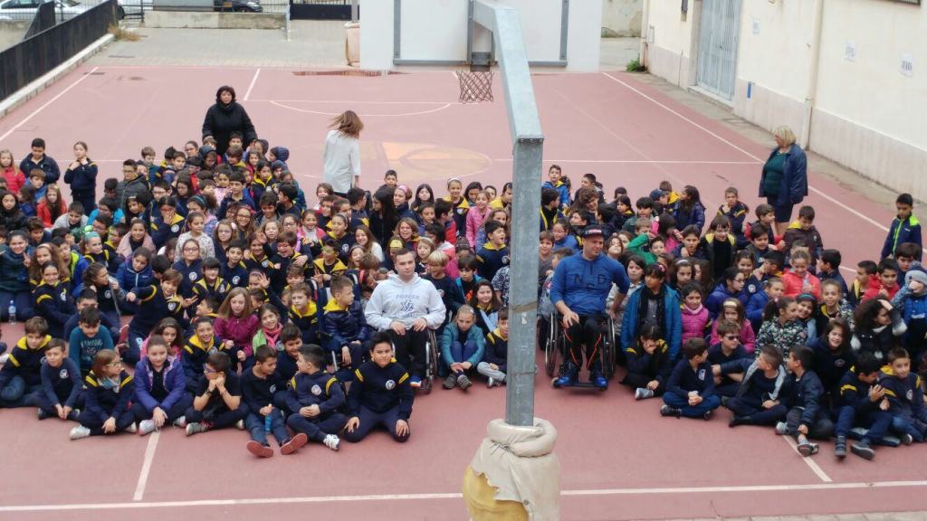 Reggio, la squadra Reggio Calabria Basket in carrozzina entra nelle scuole