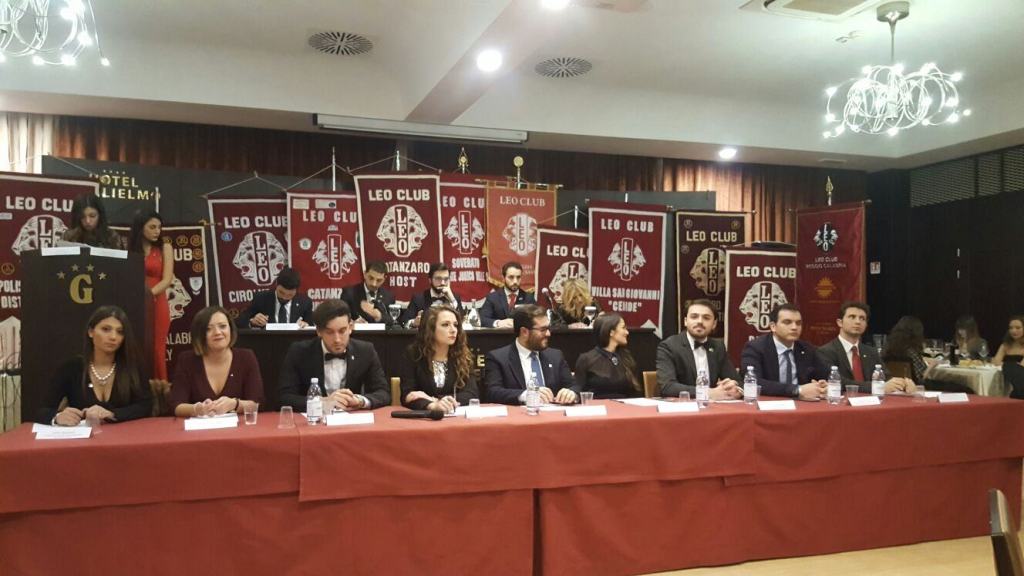 Si rinnova la tradizionale cerimonia degli auguri dei Leo Club calabresi