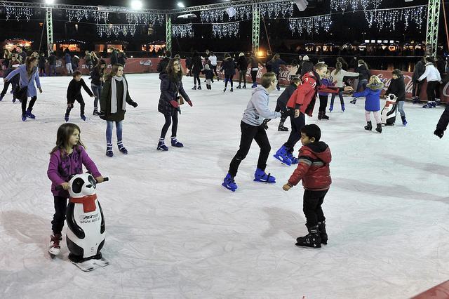 Crazy Ice: la pista di pattinaggio su ghiaccio a Reggio Calabria