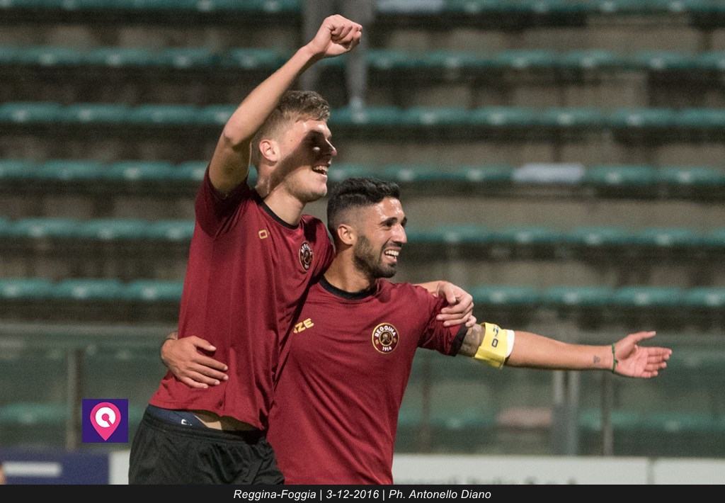 Reggina, è un dolce Natale. Gli amaranto tornano a brillare, Fondi al tappeto