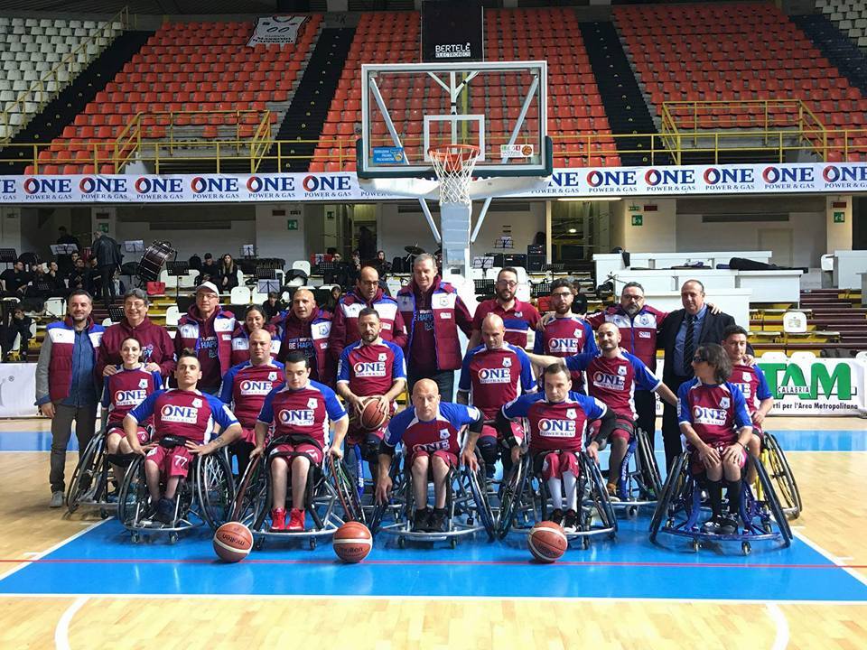Basket in carrozzina: “Christmas on the road” per la città