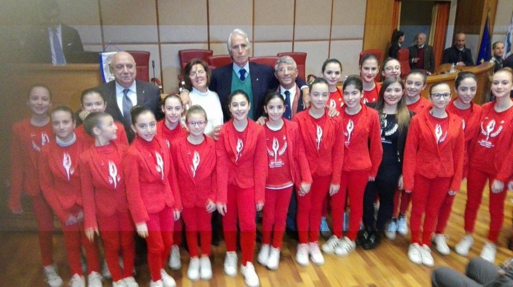 La Soc.di Ginnastica Ritmica Virtus Reggio insignita della”Stella d’Argento al Merito Sportivo”