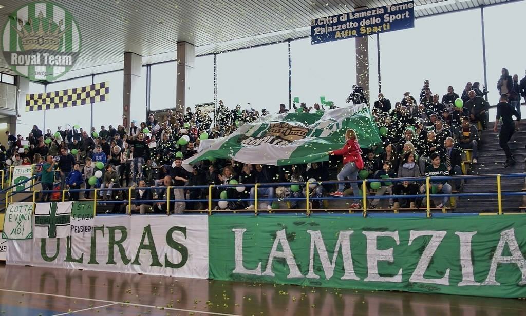 La Royal Team Lamezia sfida il Cus Cosenza