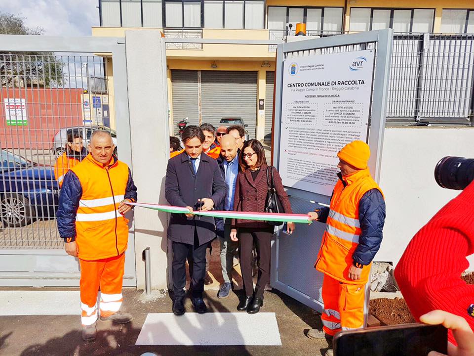 Inaugurata l’isola ecologica del quartiere di Condera – FOTO