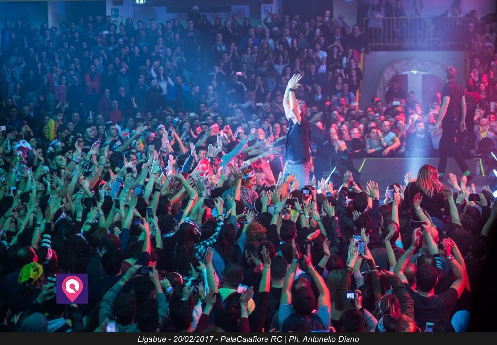 Oltre 15mila gli spettatori per Ligabue – FOTO