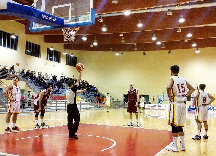 La Vis passa anche a Catanzaro e ipoteca i play off