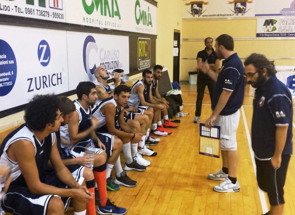 Inizia la poule promozione. Vis di scena a Catanzaro