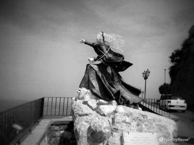Leggenda statua giovane Cilla San Lucido Calabria