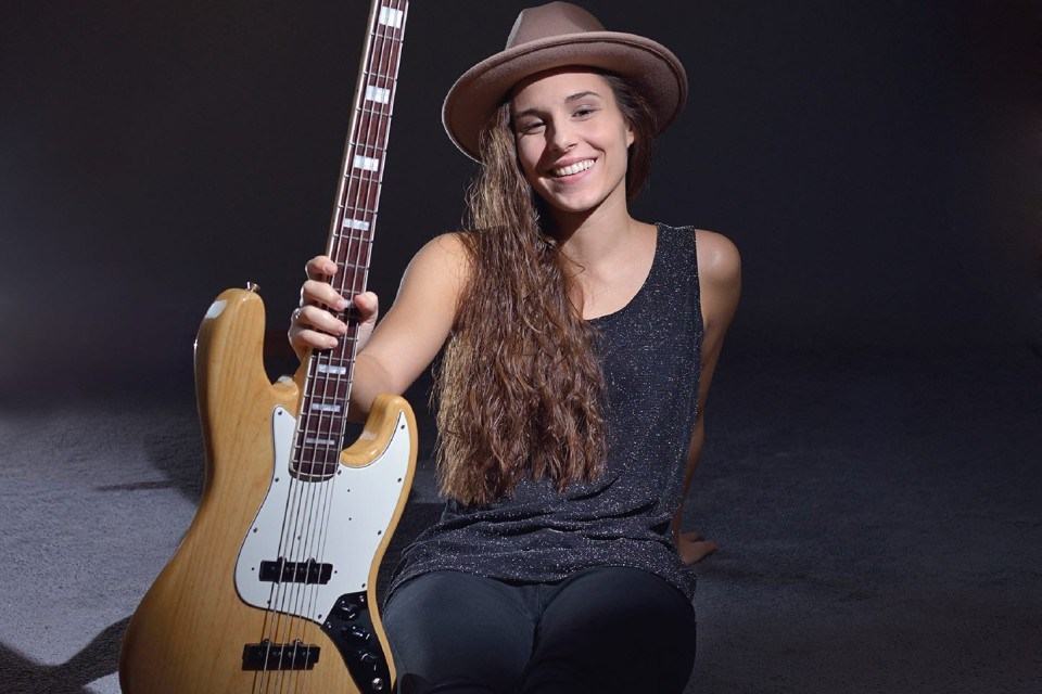 Vibrazioni funk-blues al Miramare con il concerto del Kinga Glyk Trio