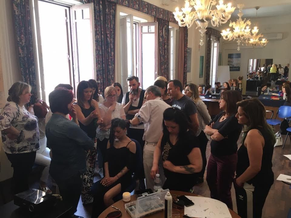 L’Hair stylist Vincenzo Cianciolo conquista la master class dei professionisti calabresi