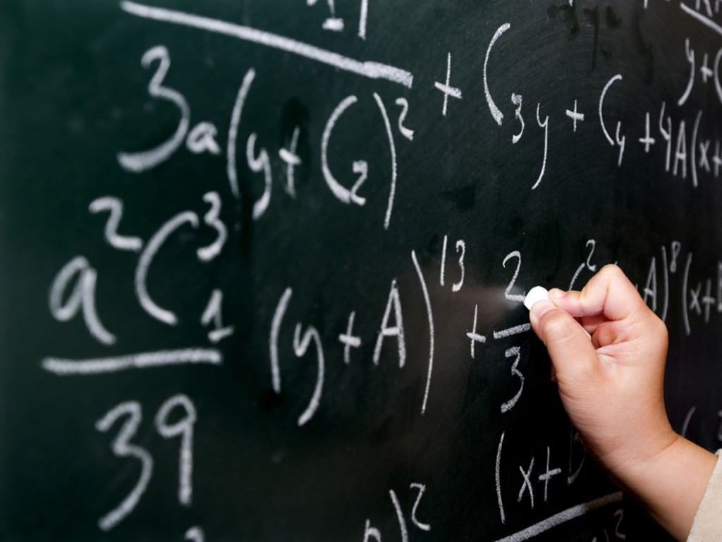 Reggio, tre studenti dell’I.C. Nosside Pythagoras alla Finale Nazionale dei Giochi Matematici