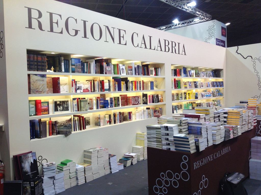 Salone del libro di Torino: Caligiuri, Sgarbi e Rubbettino su «Intelligence e magistratura»