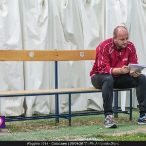 Serie D: sconfitta interna per la Nocerina, esonerato l’ex Reggina Karel Zeman