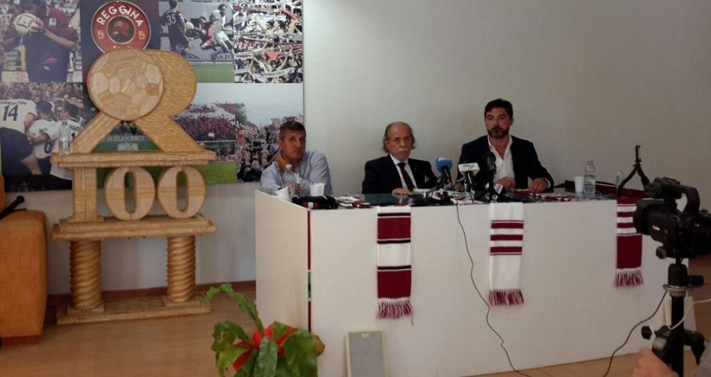 Reggina, via alla rivoluzione con mister Maurizi e Basile: “Vogliamo sognare”