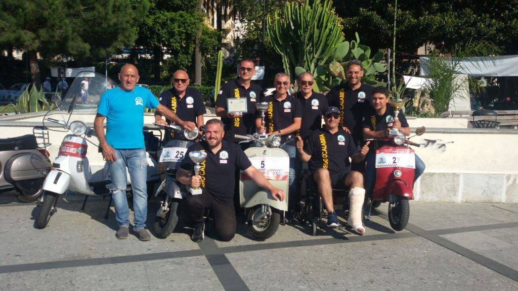 Vespa Club Reggio Calabria, grande successo a Castrovillari