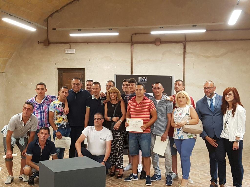 Al Castello Aragonese grande partecipazione per la mostra “Il mio scatto verso il futuro”