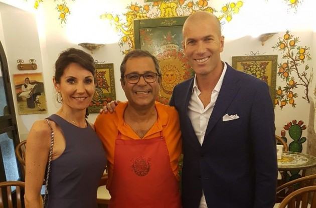 Dopo la Champions League, Taormina. Zidane in vacanza nella Perla dello Ionio