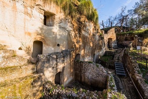Storie di “canti e cunti”…in uno dei luoghi più misteriosi della Calabria