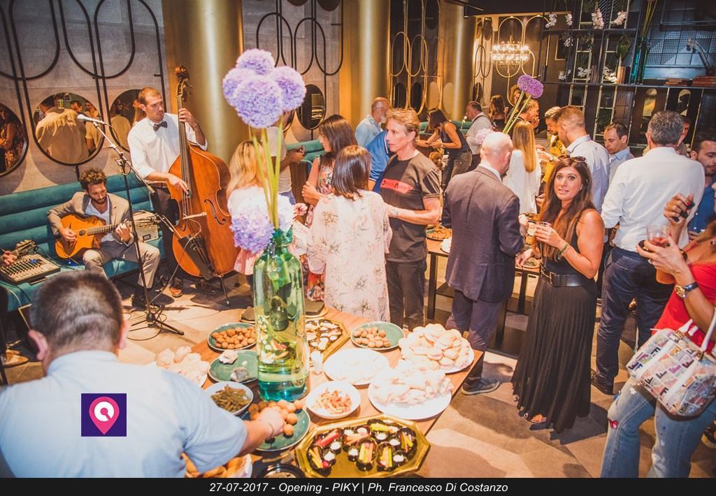Reggio, il ‘Piky Bar con cucina’ di Via Zecca fa centro! – FOTO E VIDEO