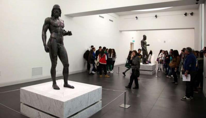 Giallo dei Bronzi di Riace, Falcomatà: “C’era davvero una terza statua?”