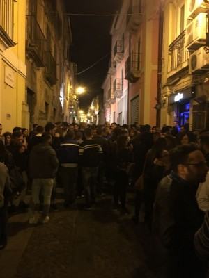 20171008_Polistena (RC), serata di beneficenza organizzata dal Leo Club e “Shots, la chupiteria” per l’acquisto di vaccini_02Serata