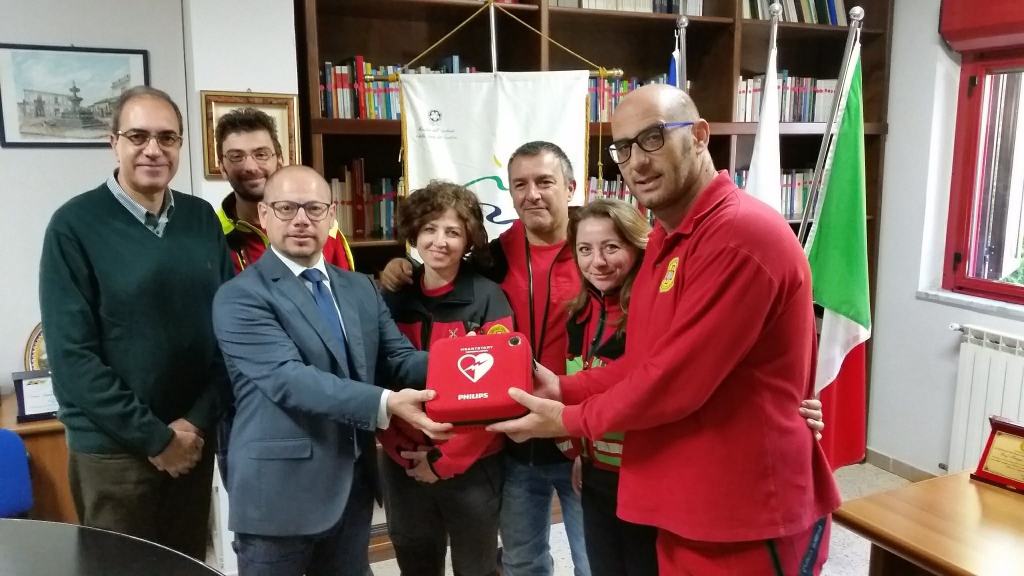 Sicuri in Montagna: Parco Aspromonte dona defibrillatore a Soccorso Alpino Calabria