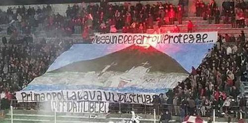 Striscione contro tifosi del Catania, il Questore Grassi: “Gesto inqualificabile, saremo inflessibili”