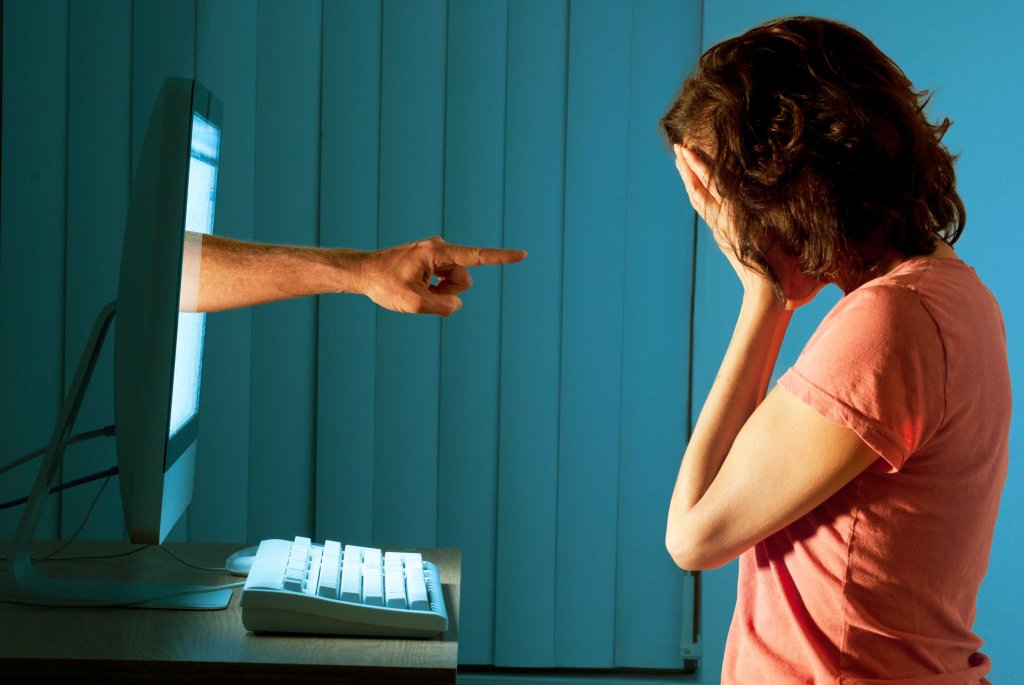 ‘Bullismo e Cyberbullismo’, percorsi di legalità a Bova Marina