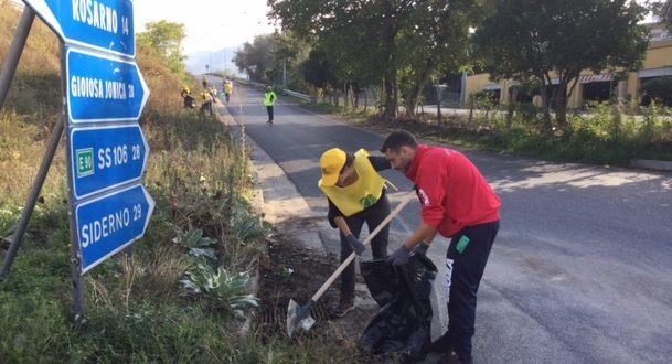 Puliamo il Mondo 2017: seconda tappa in Calabria della campagna autunnale di Legambiente