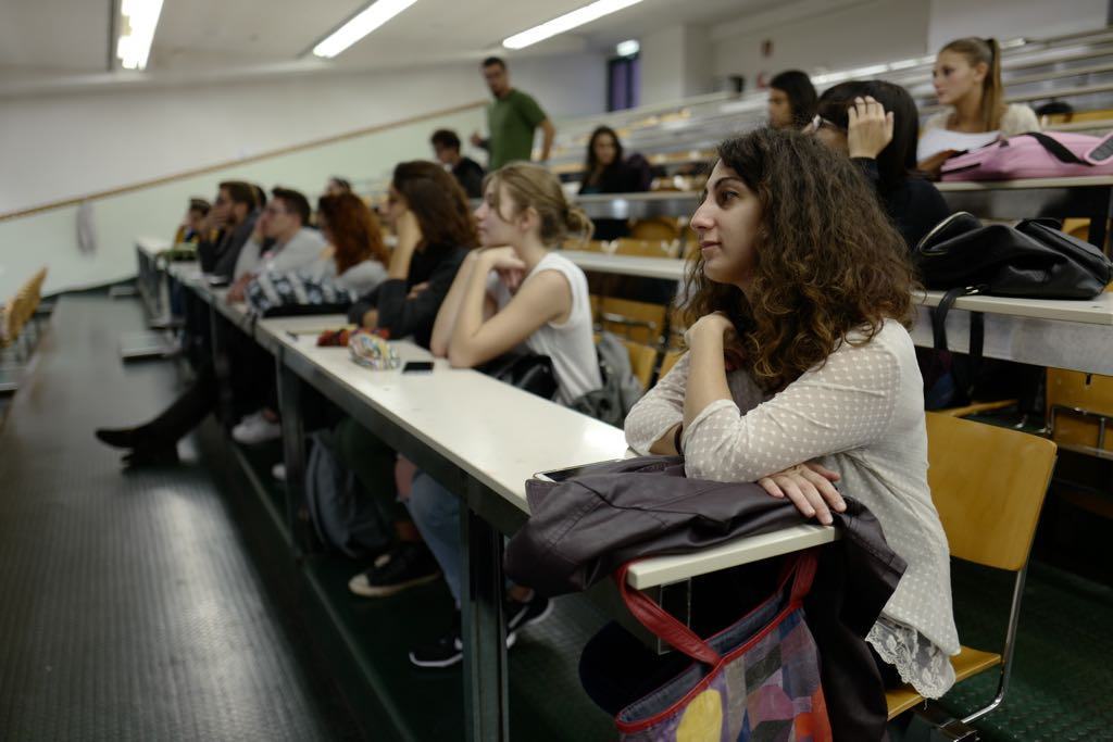 Studenti