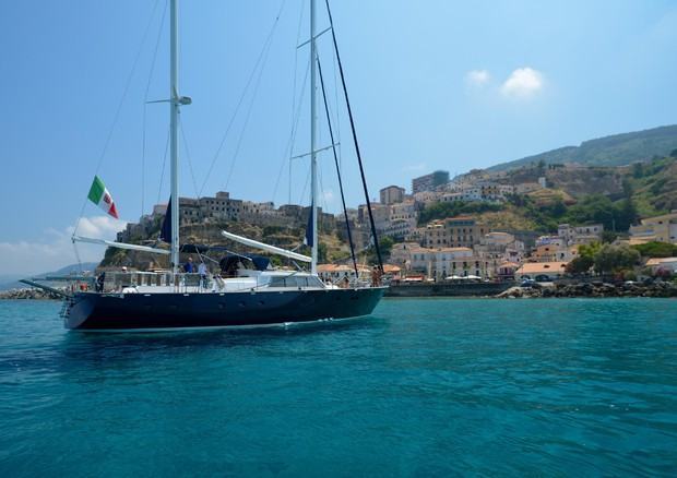 Con il Sailing itinerari indimenticabili, da Scilla fino a Tropea
