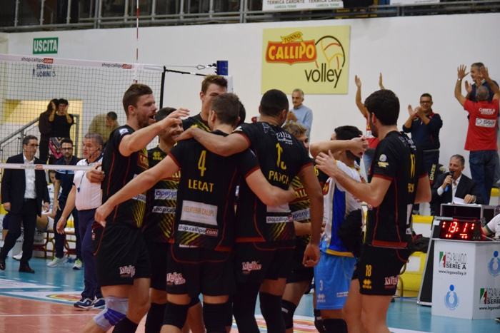 Volley Tonno Callipo, è tris di vittorie. Latina battuta