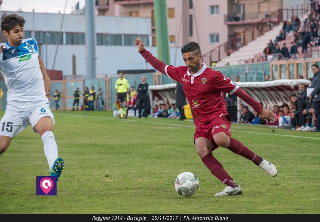 Reggina, in tre piombano su Porcino. L’uomo derby vicino ai saluti