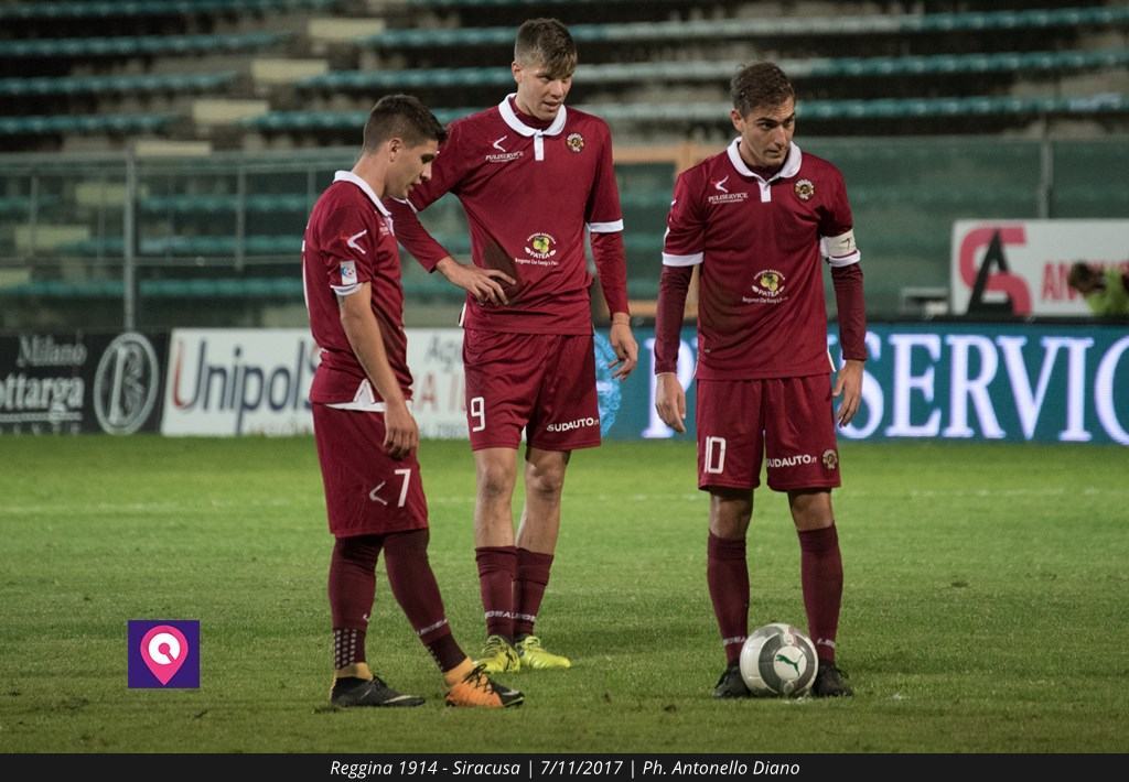 Reggina, Basile:”Alcuni gicatori dovrebbero andare in fabbrica”