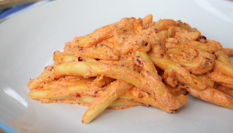 Come preparare pasta ricotta e ‘nduja: la ricetta calabrese dal gusto intenso e piccante