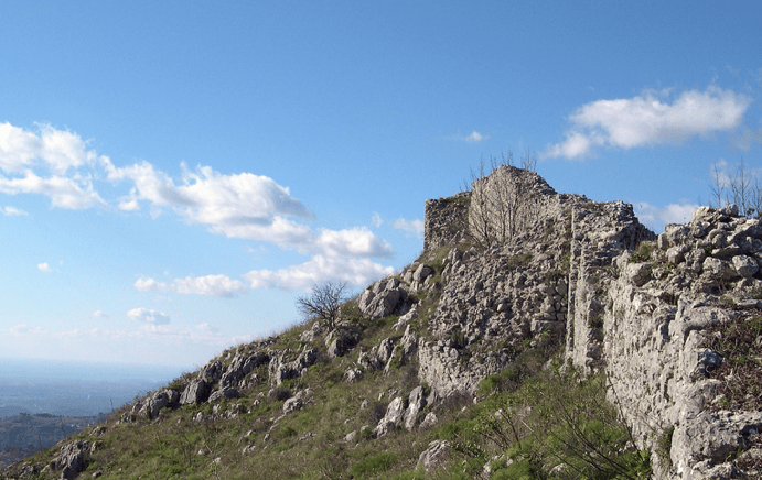 La leggenda di Re Niliu e del monte Tiriolo, un racconto tutto calabrese