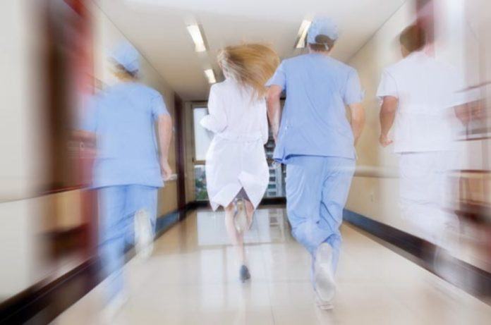Ordine dei Medici: una violenza al giorno. Aggredito medico reggino