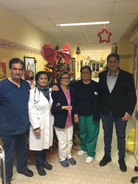 20171226_Leo e pediatria, a Polistena (RC) il club “Brutium” dona giocattoli al reparto ospedaliero_02Reparto