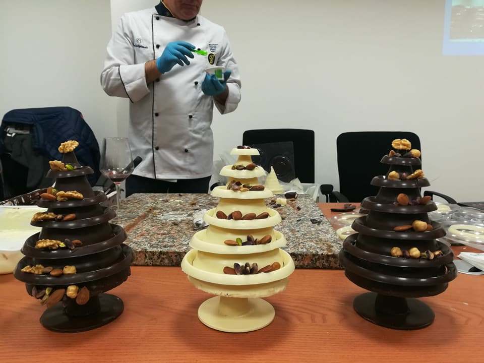 Grande impegno dell’associazione pasticceri reggini al festival del torrone di Taurianova