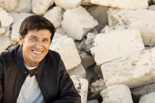 Partirà a febbraio il Gianni Morandi tour 2018, in concerto anche a Reggio Calabria