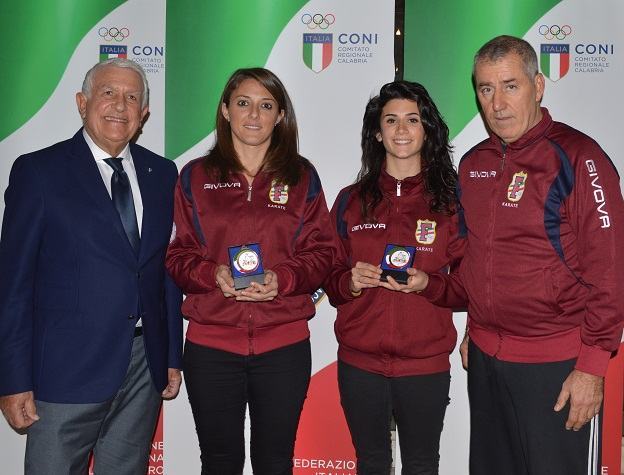 Le atlete della S.G.S. Fortitudo 1903 premiate dal C.O.N.I.