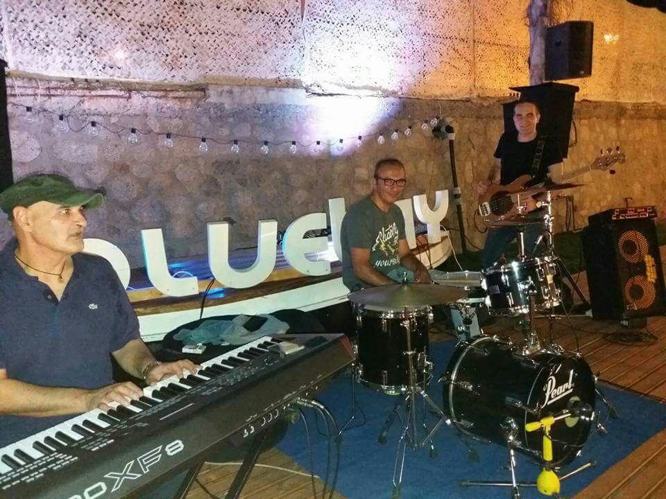 Al Funny Club tributo a Pino Daniele con i Musikante