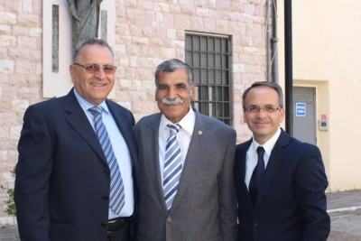 Da sx Eugenio Alampi (Presidente), Pippo Puglisi (Presidente onorario) Andrea Siclari (segretario)