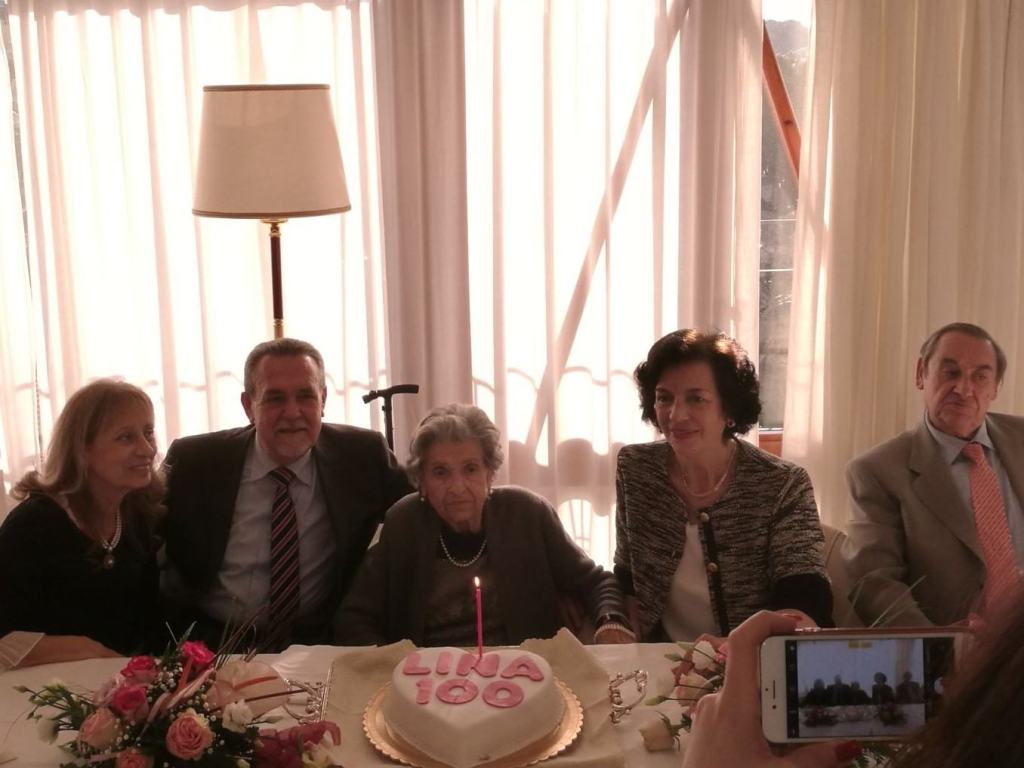 Reggio, la signora Lina Polimeni compie 100 anni: gli auguri dei familiari